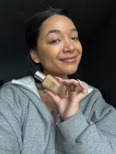 Allure social media manager Bianca Richards wears the new Estee Lauder double wear foundation.